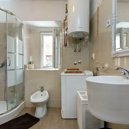 In Drni With Pool & Etnoland * Drniš